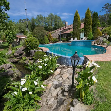 Aldea Os Muinos * As Mirans