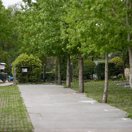 Aldea Os Muinos * As Mirans